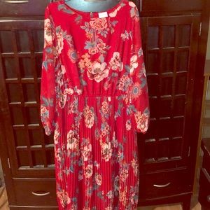 MAKE A OFFER ! Lovely Red Floral Dress